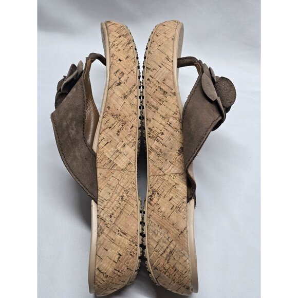 Crocs Size 10 ALeigh Flower Leather Flip Flop Sandal Cork Platform Wedge Brown - Picture 10 of 11